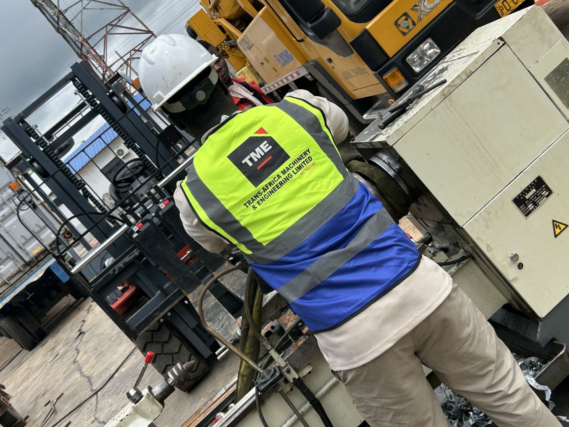 Container offloading, TME Africa's first documented shipment