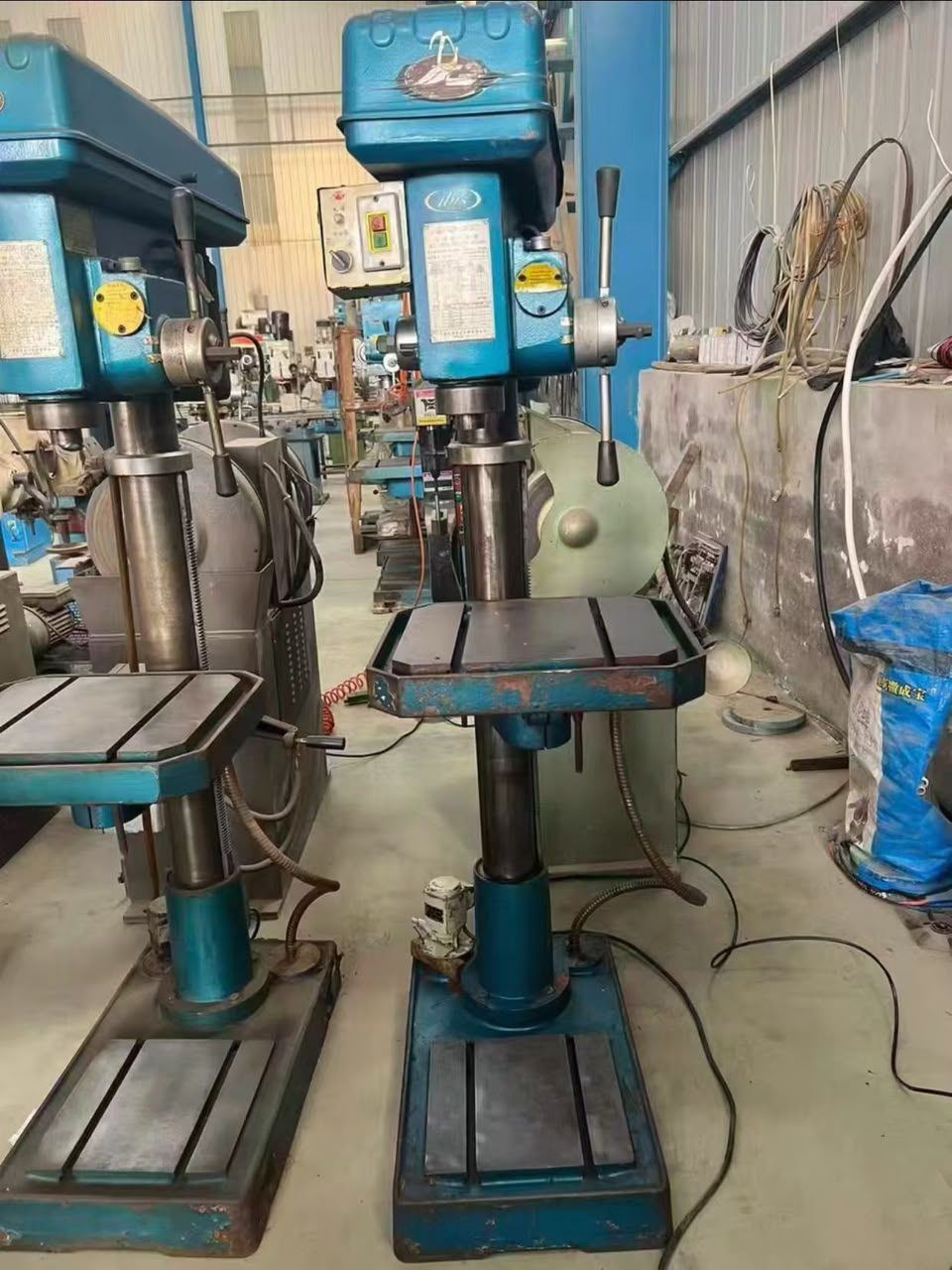 Standing Drilling Machine